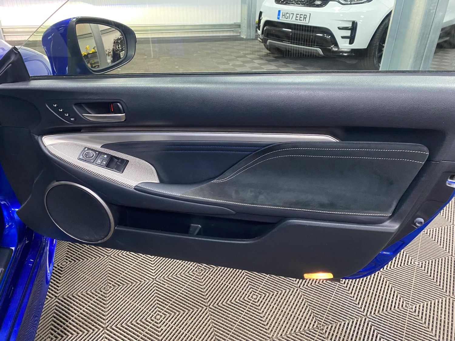 Used Lexus RC 2015 for sale - 76832136: Photo 40