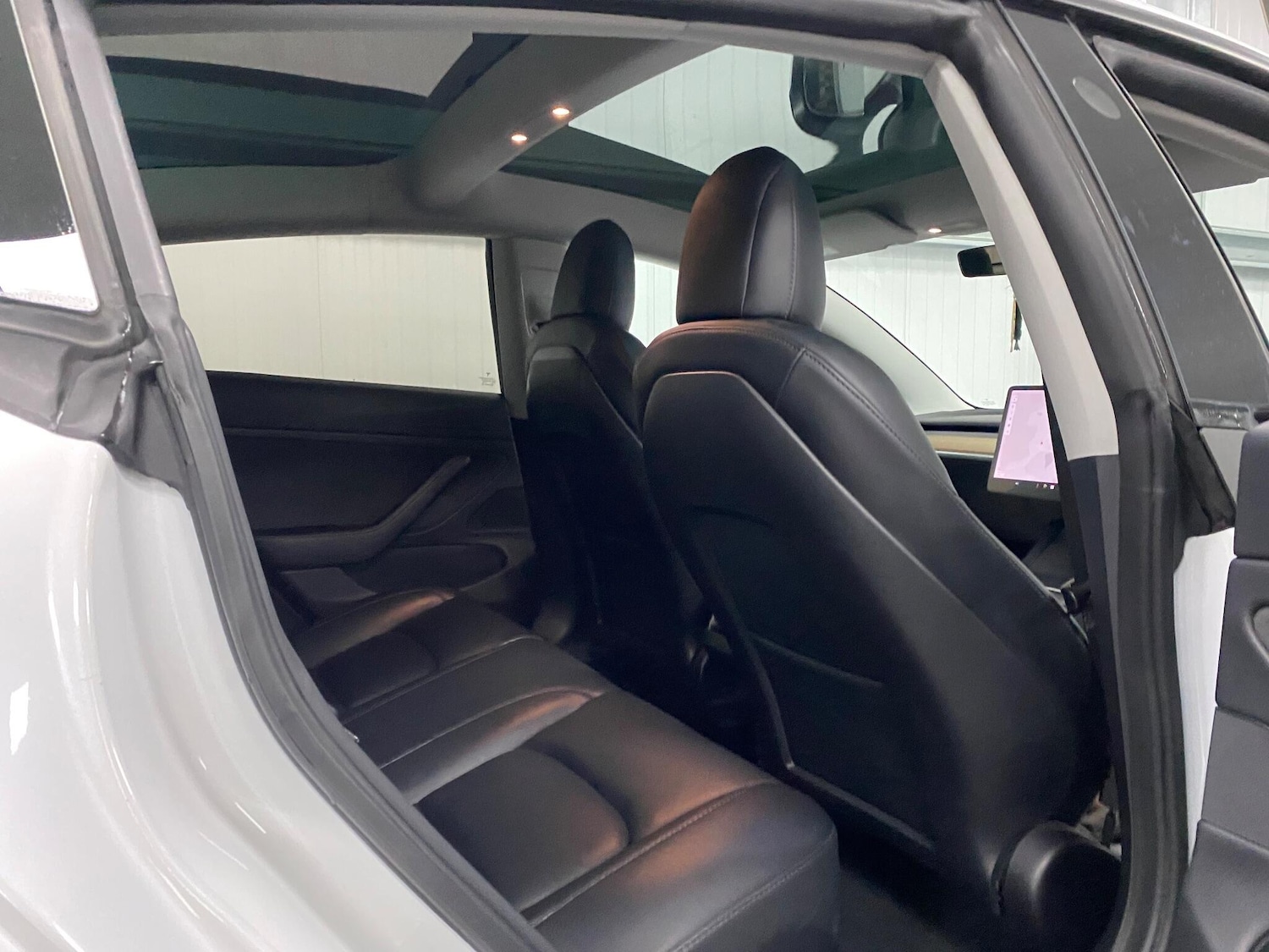 Used Tesla Model 3 2020 for sale - 77049796: Photo 38