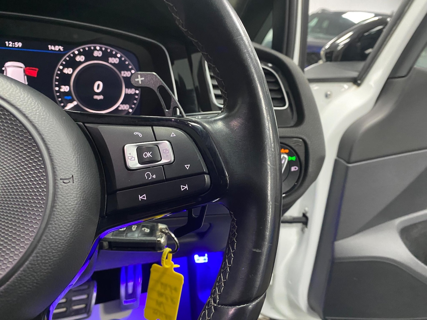 Used Volkswagen Golf 2017 for sale - 76993405: Photo 39