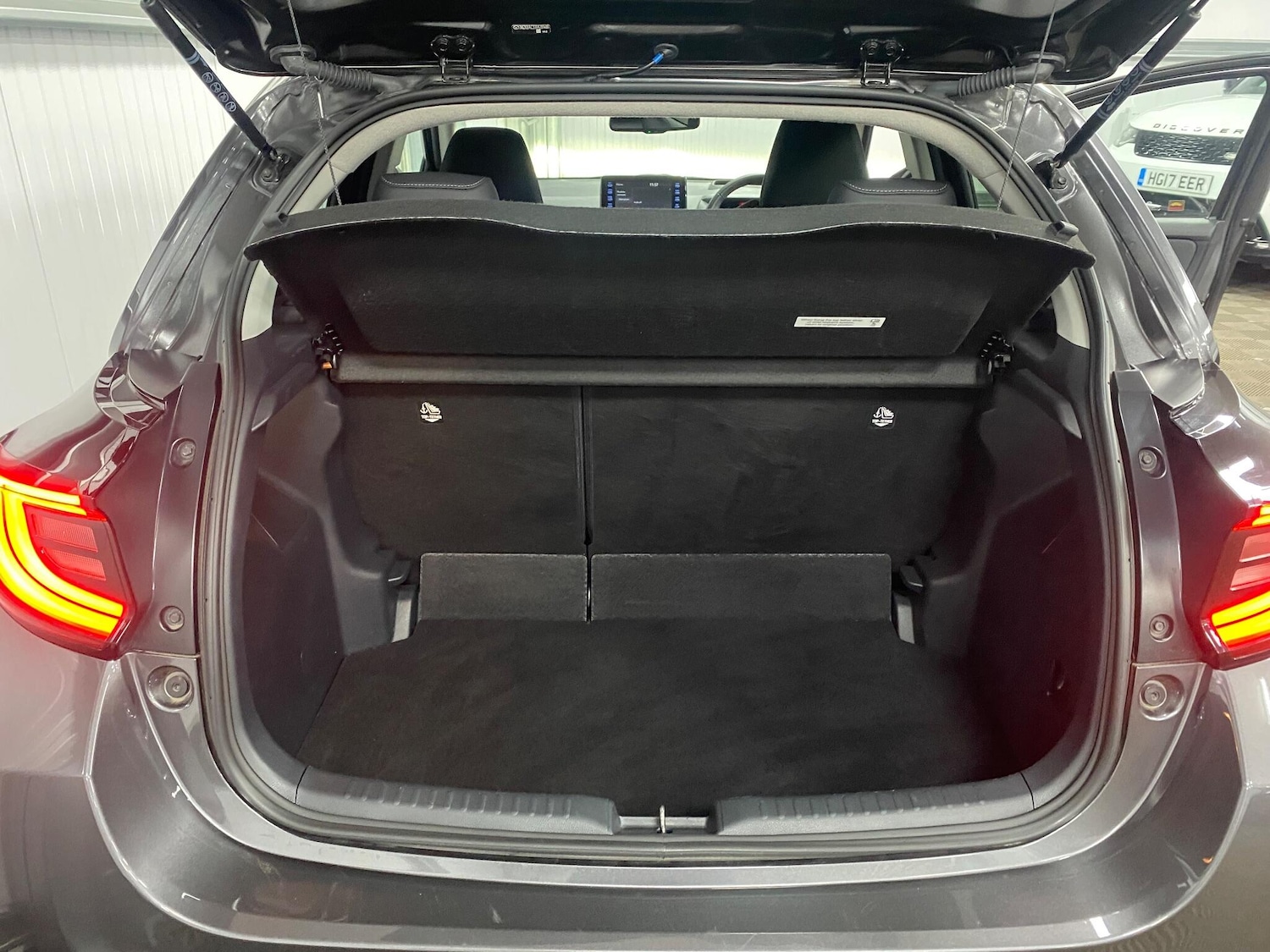 Used Mazda Mazda2 HYBRID 2023 for sale - 77892532: Photo 44