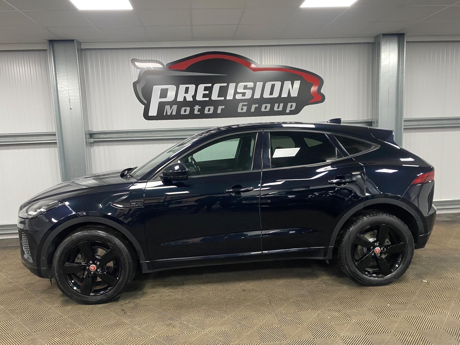 Used Jaguar E-Pace 2018 for sale - 77559524: Photo 16