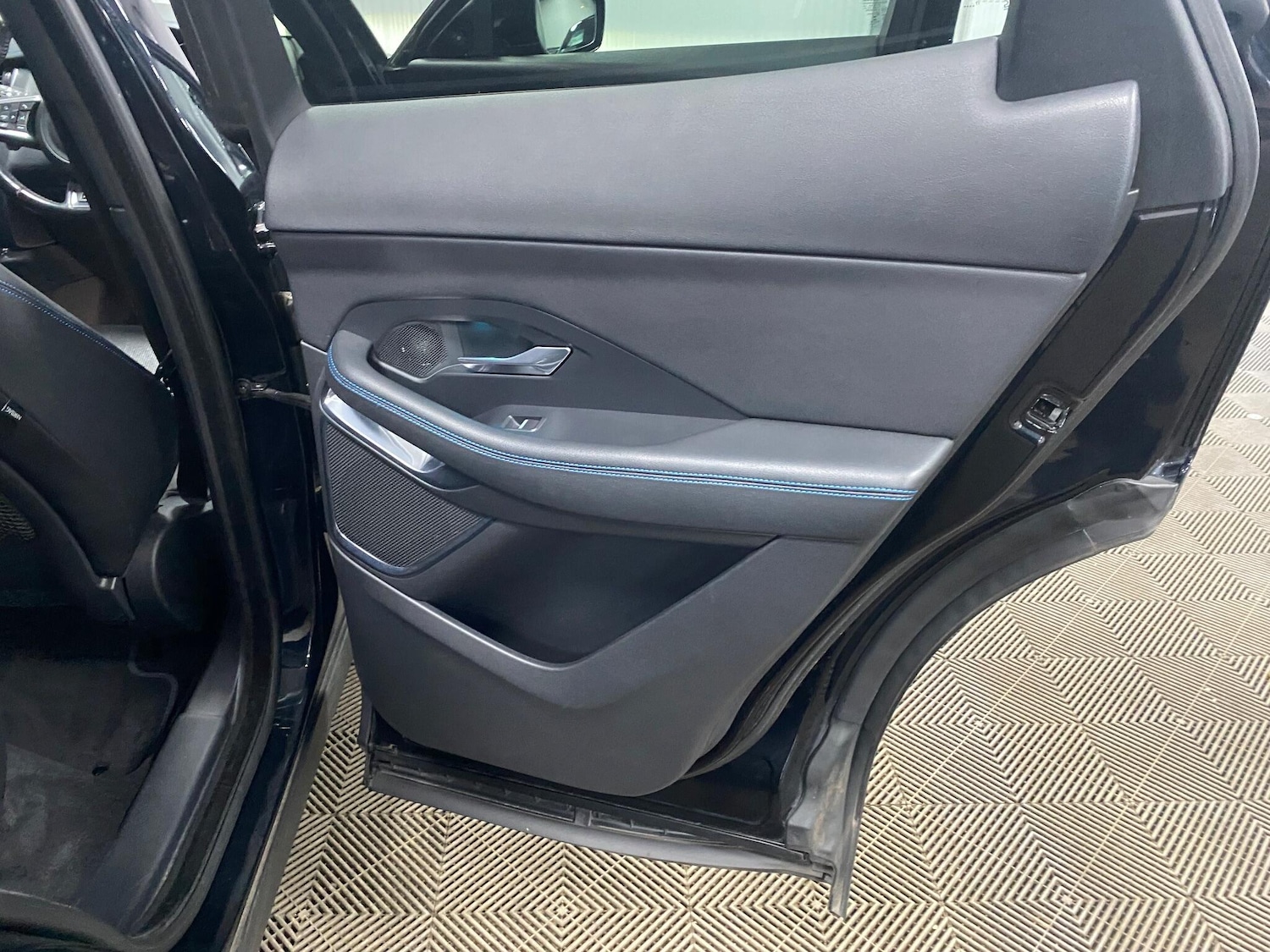 Used Jaguar E-Pace 2018 for sale - 77559524: Photo 44