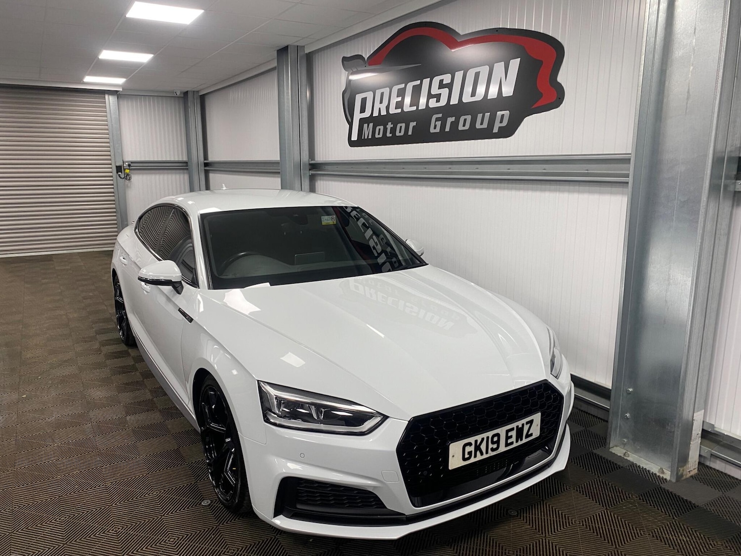 Used Audi A5 2019 for sale - 76408992: Photo 2