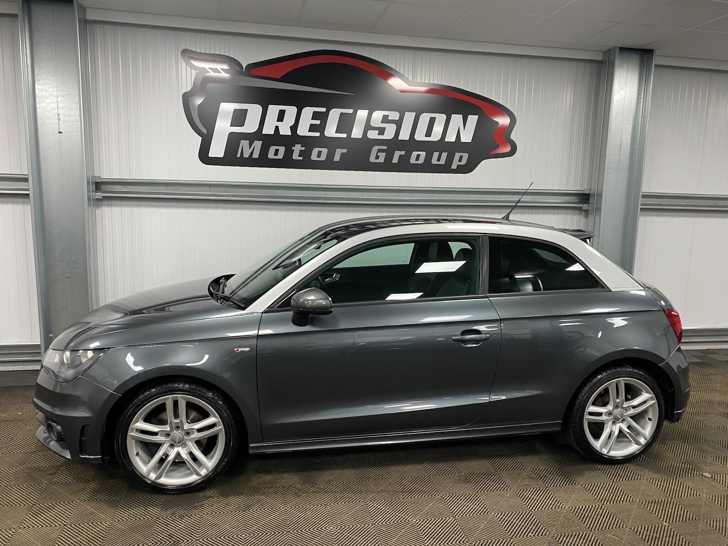Used Audi A1 2011 for sale - 77041017: Photo 13
