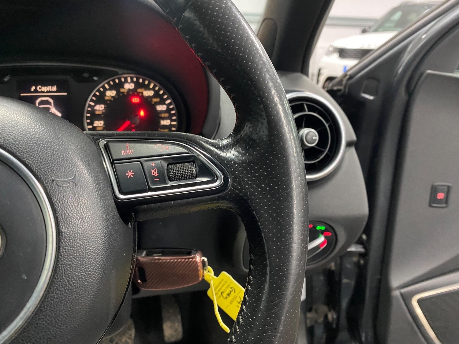 Used Audi A1 2011 for sale - 77041017: Photo 34