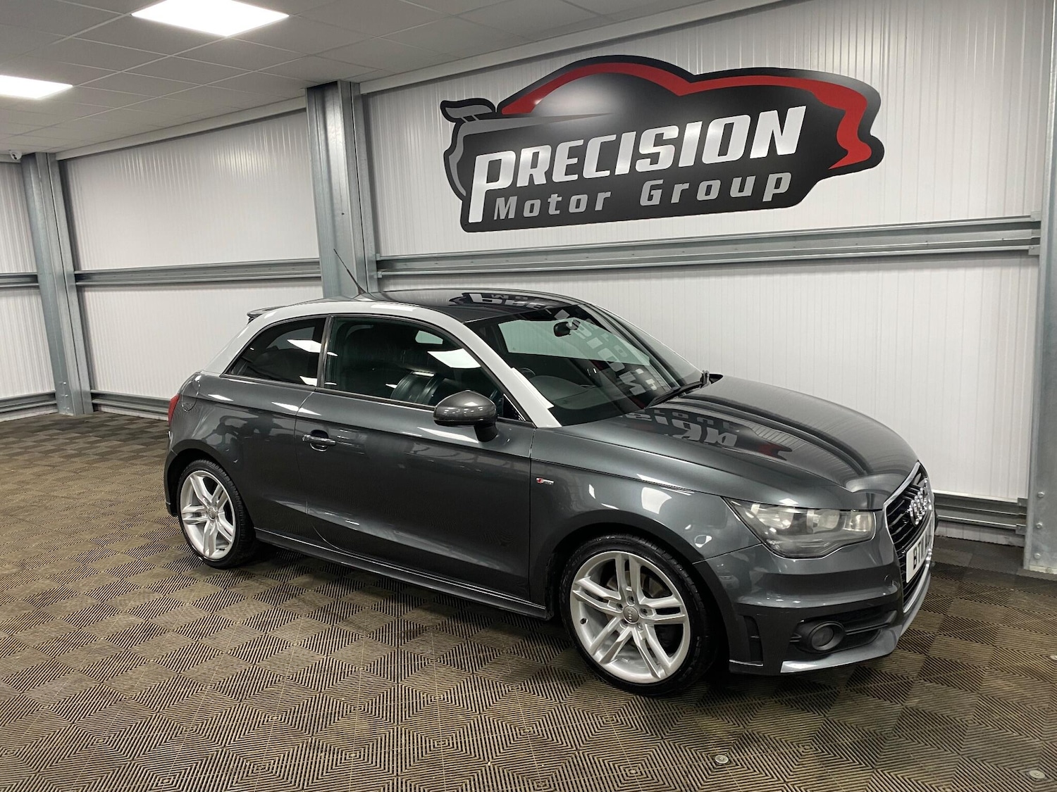 Used Audi A1 2011 for sale - 77041017: Photo 4
