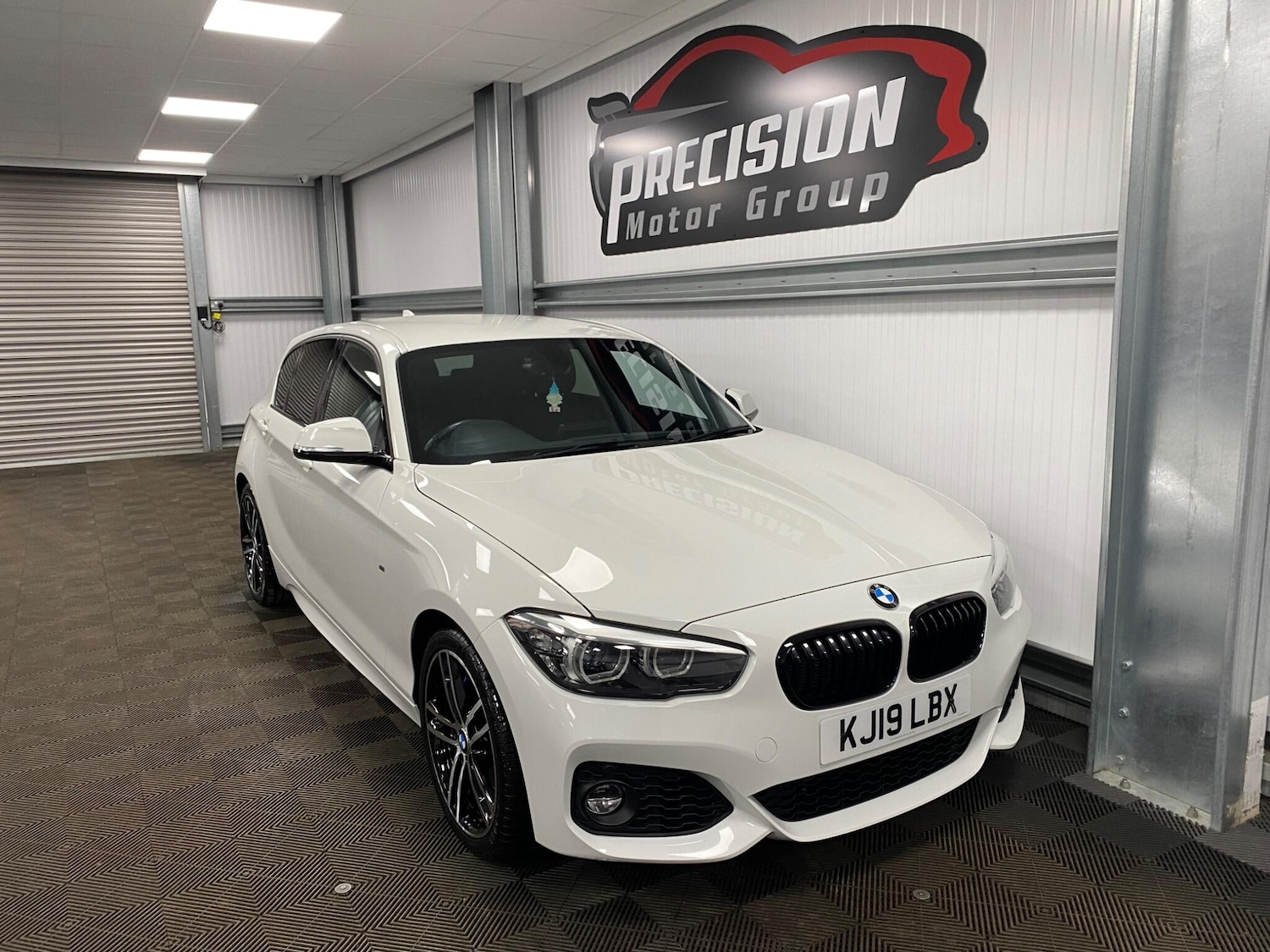 Used BMW 1 Series 2019 for sale - 76349115: Photo 1