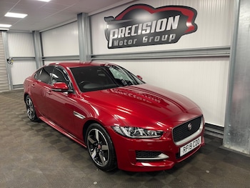 Used Jaguar XE 2019 for sale - 78958272: Photo