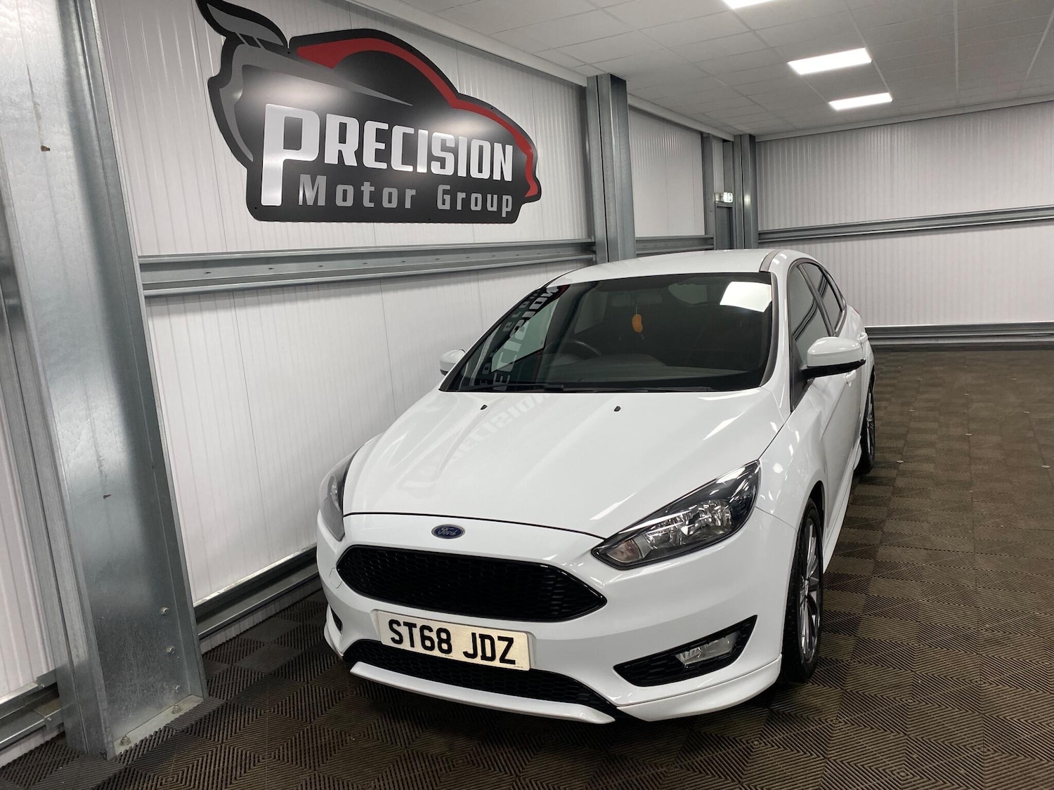 Used Ford Focus 2018 for sale - 77074618: Photo 9