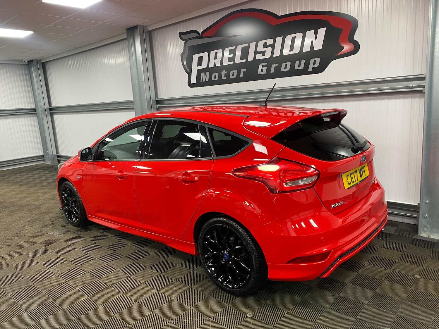 Used Ford Focus 2017 for sale - 76742732: Photo 17