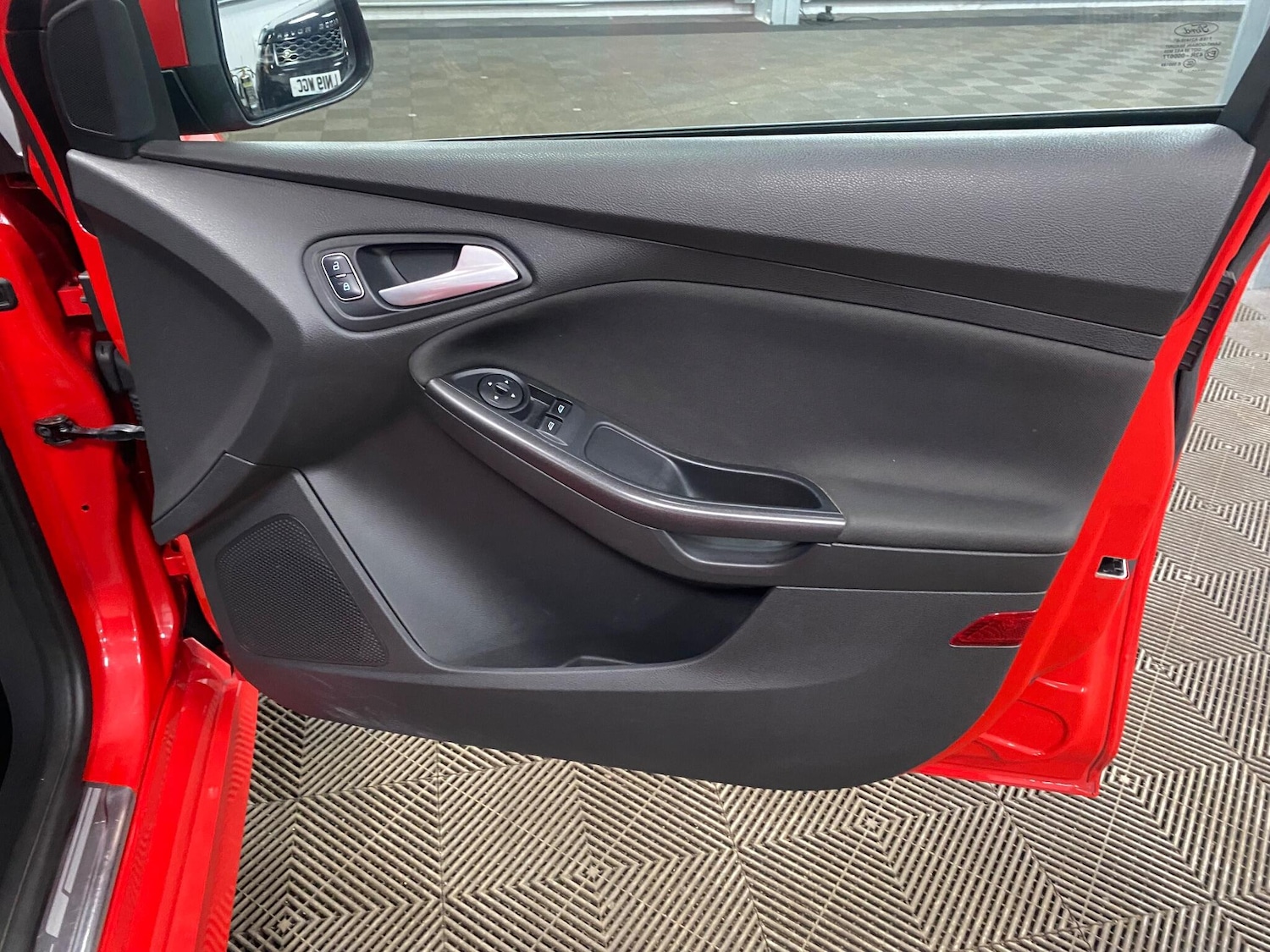 Used Ford Focus 2017 for sale - 76742732: Photo 46