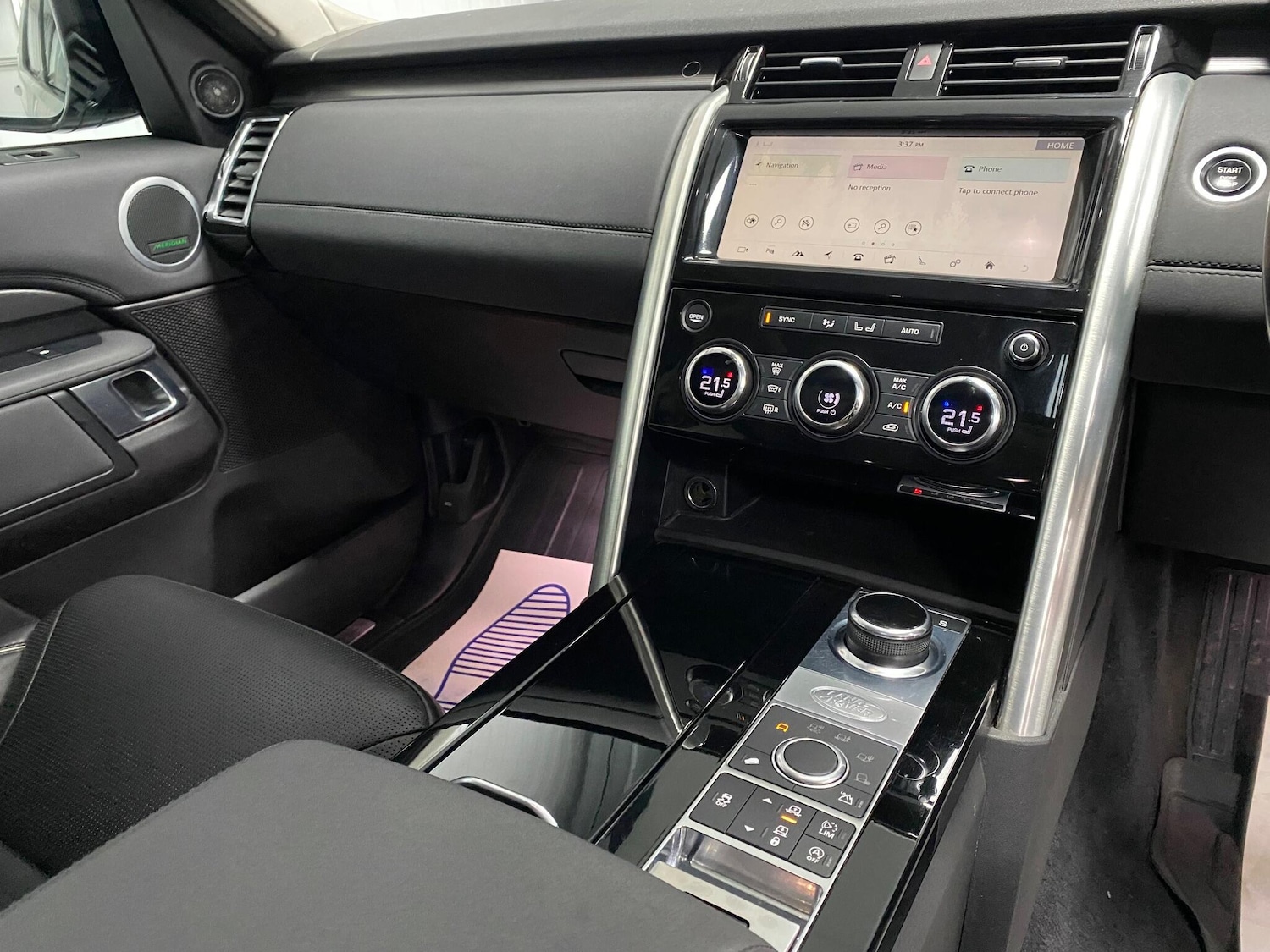 Used Land Rover Discovery 2017 for sale - 76997683: Photo 40