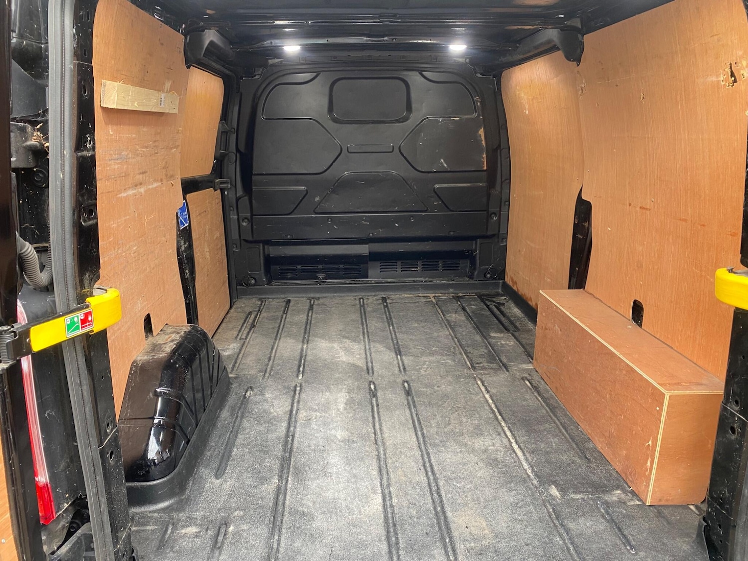 Used Ford Transit Custom 2021 for sale - 77254765: Photo 33