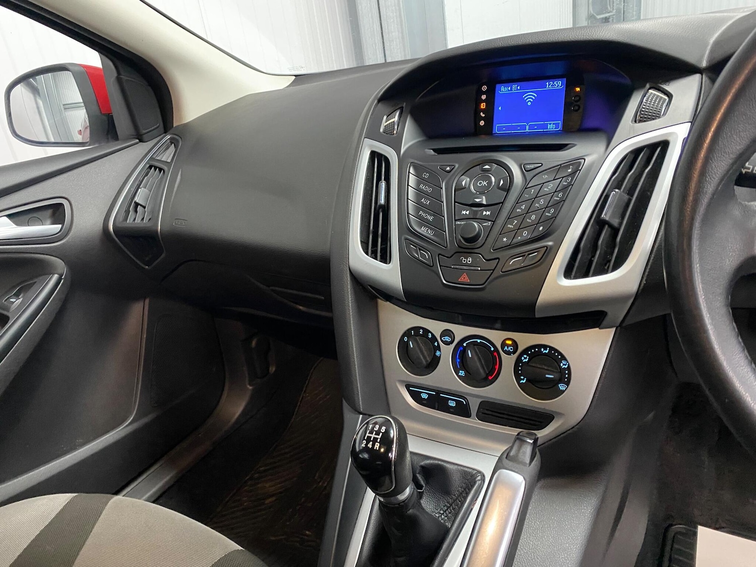 Used Ford Focus 2011 for sale - 77144276: Photo 30