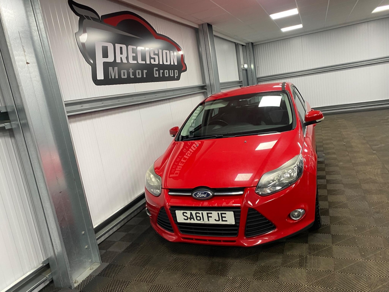 Used Ford Focus 2011 for sale - 77144276: Photo 4