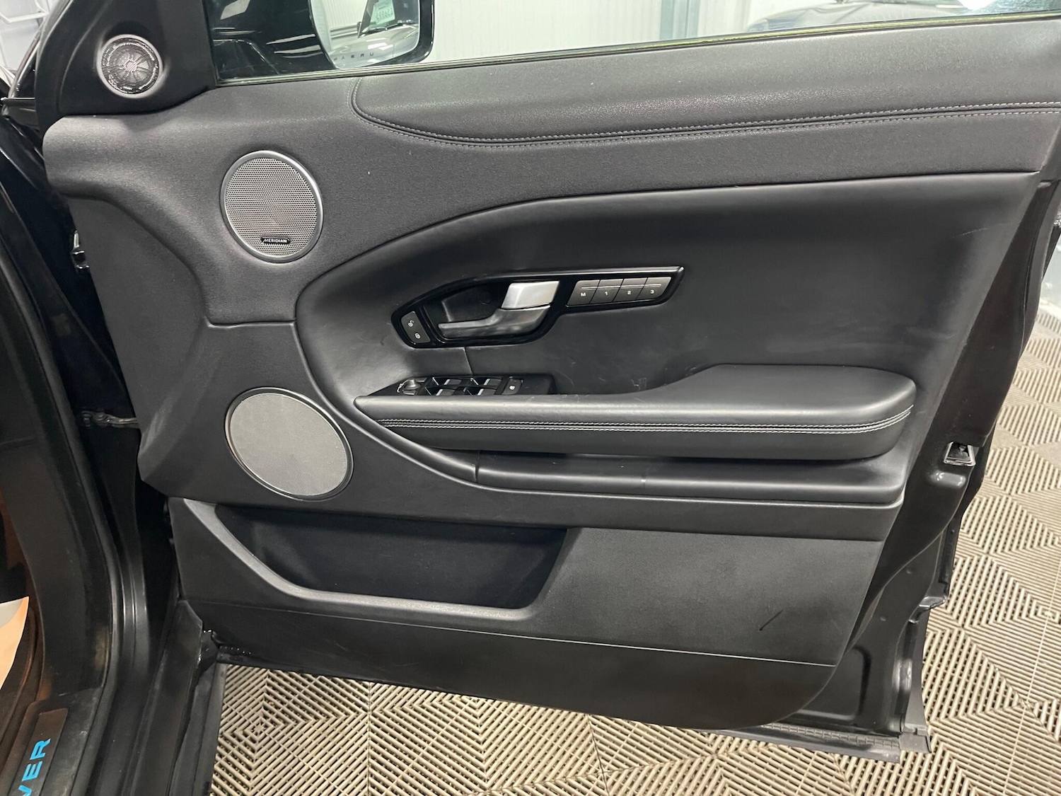 Used Land Rover Range Rover Evoque for sale - 77769155: Photo 48