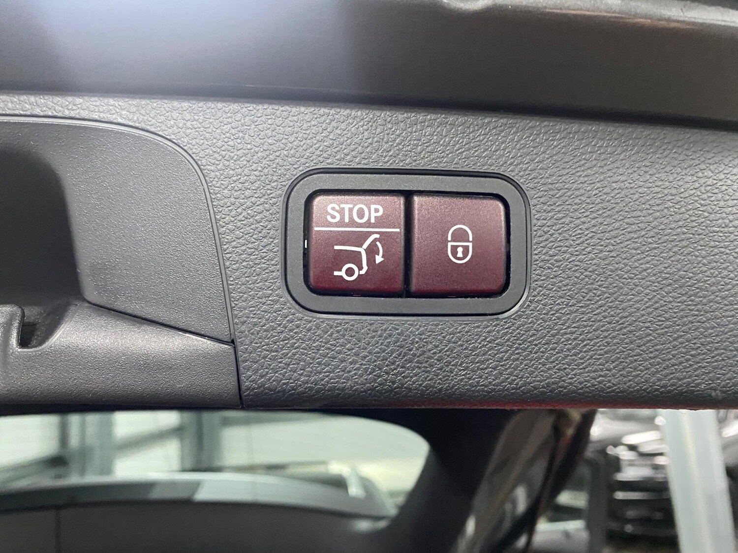 Used Mercedes-Benz GLC for sale - 77484031: Photo 41