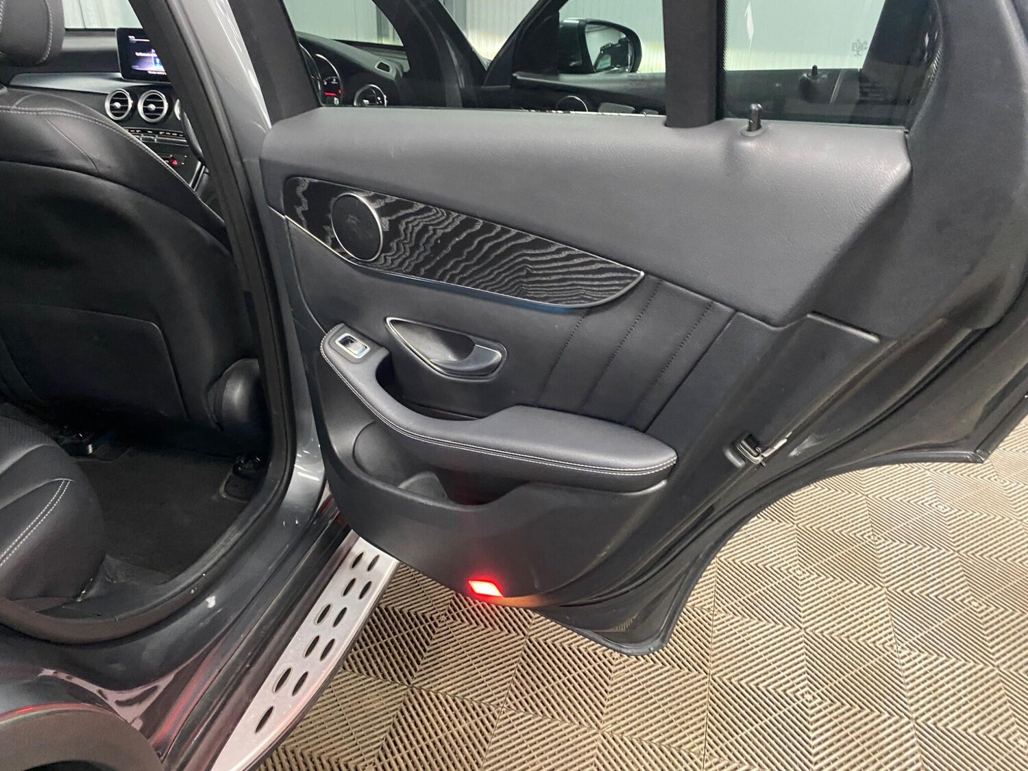 Used Mercedes-Benz GLC for sale - 77484031: Photo 48