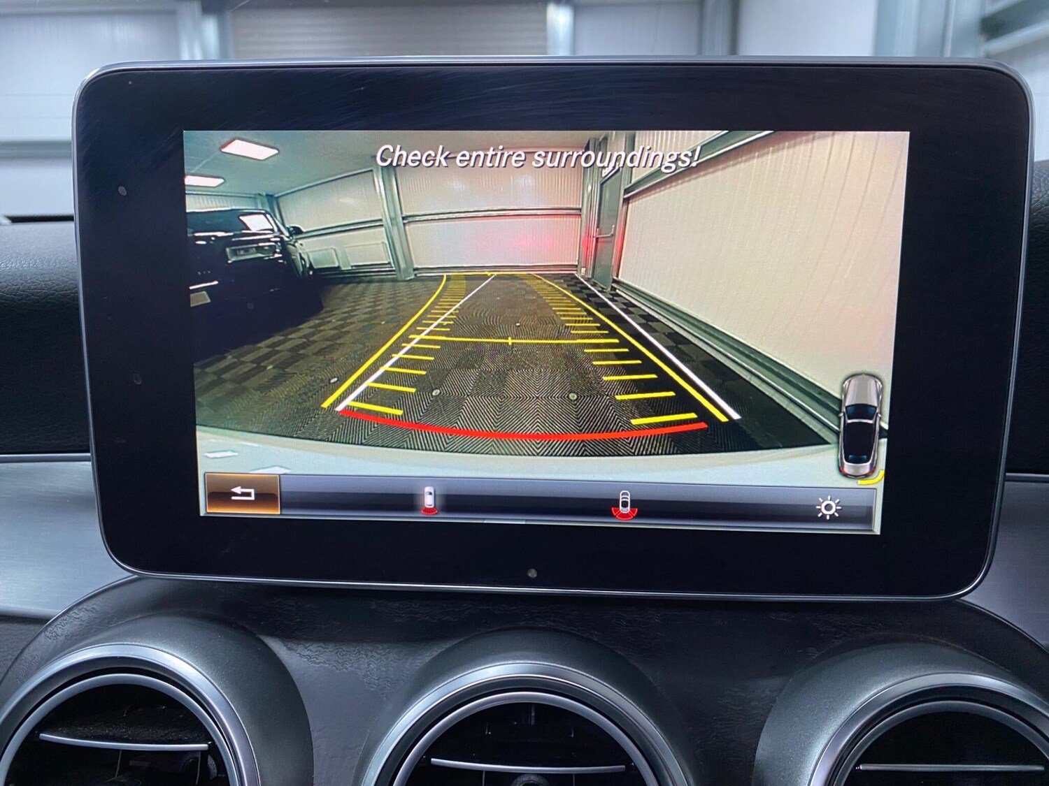 Used Mercedes-Benz C Class 2017 for sale - 77478817: Photo 33