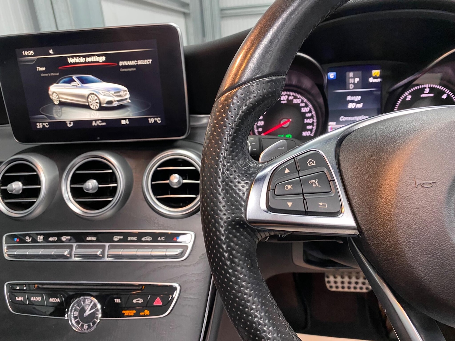 Used Mercedes-Benz C Class 2017 for sale - 77478817: Photo 38