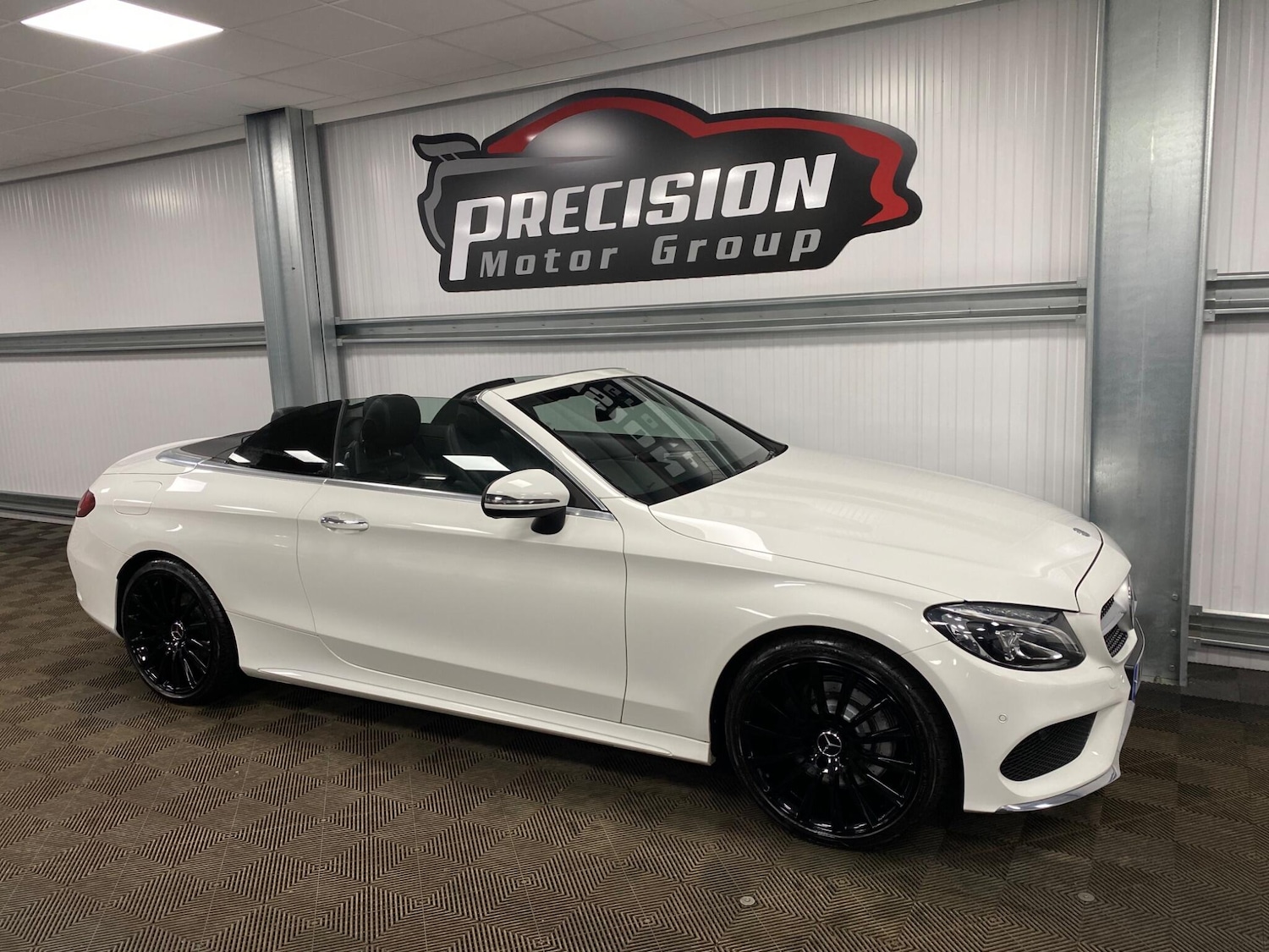 Used Mercedes-Benz C Class 2017 for sale - 77478817: Photo 4