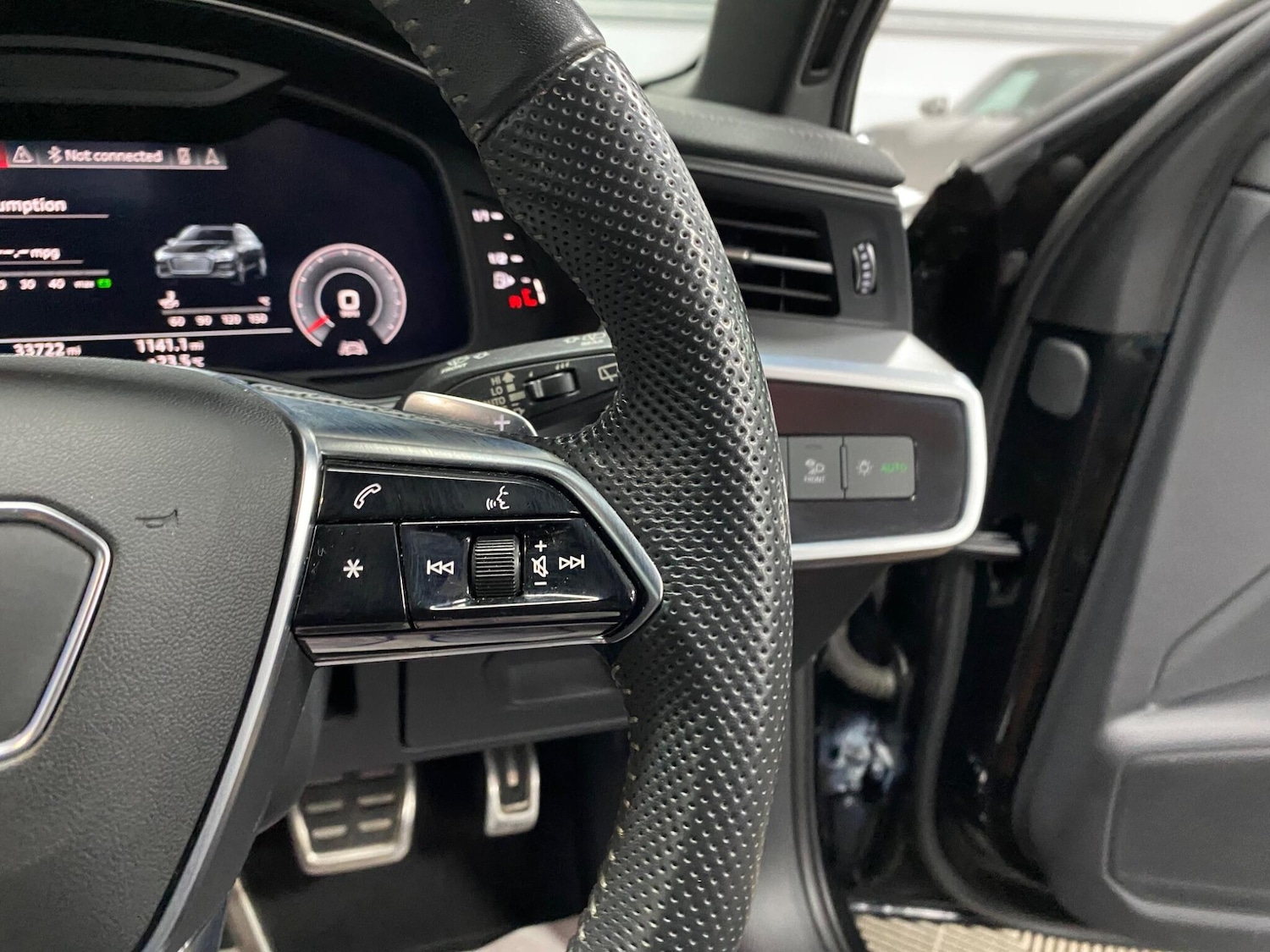 Used Audi A6 Avant 2018 for sale - 77175583: Photo 45