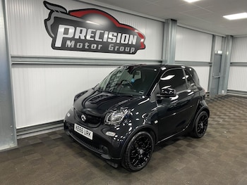 Used smart fortwo 2017 for sale - 75657760: Photo