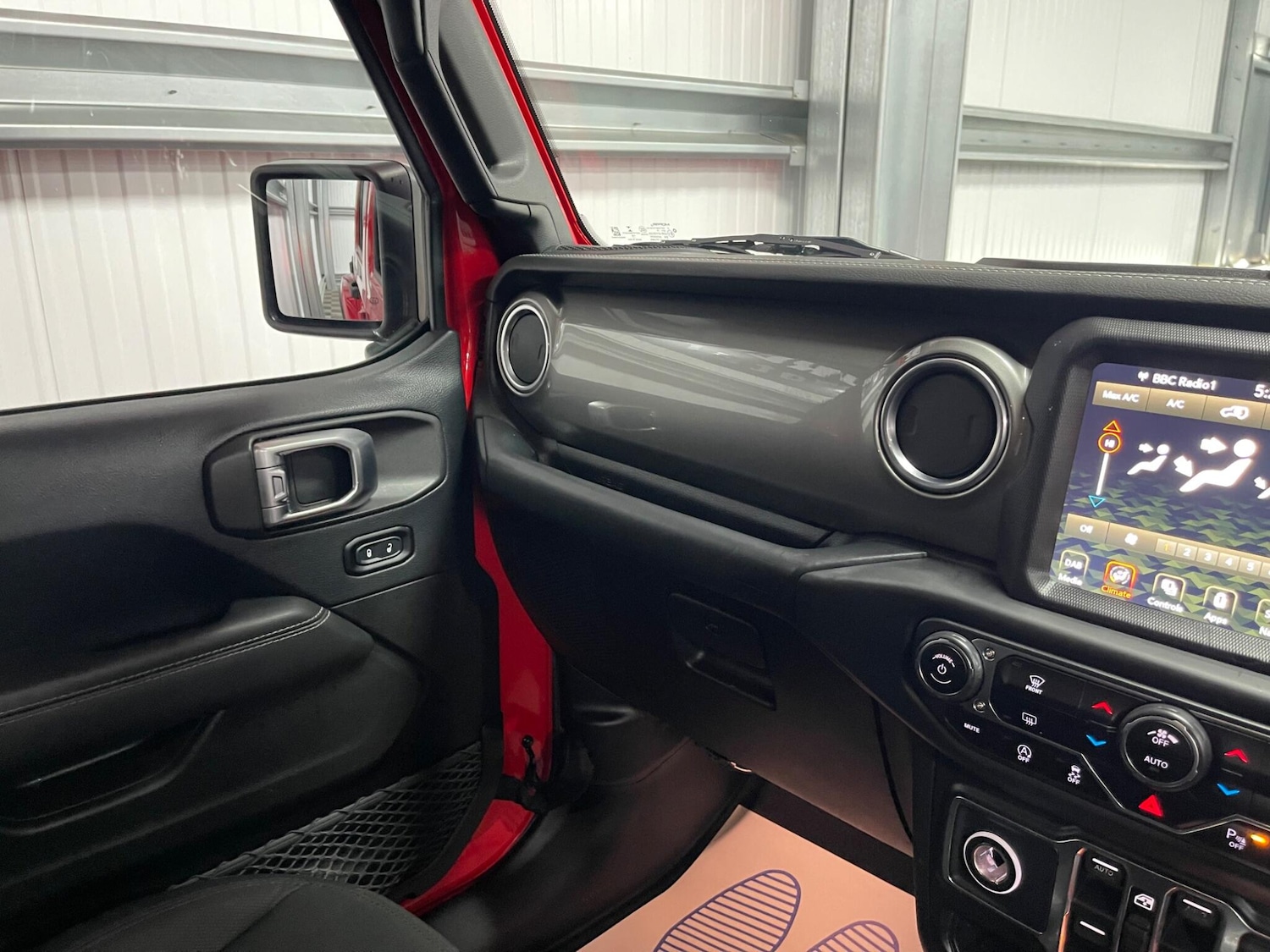Used Jeep Wrangler 2019 for sale - 77612093: Photo 32