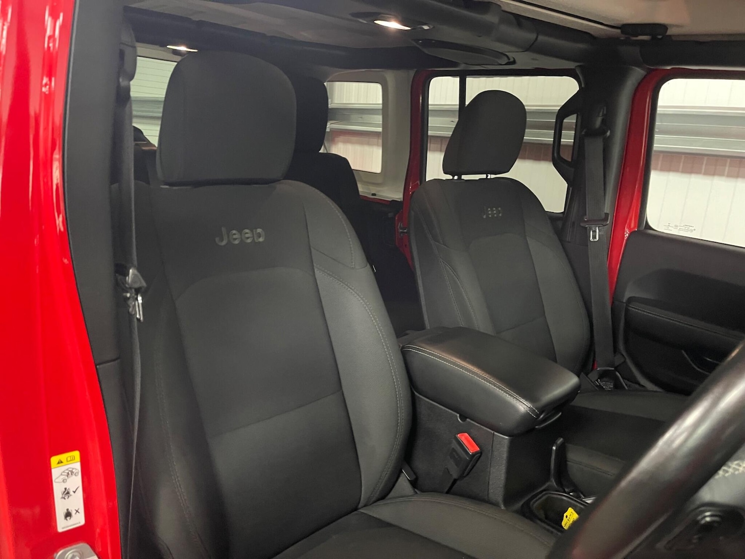 Used Jeep Wrangler 2019 for sale - 77612093: Photo 35