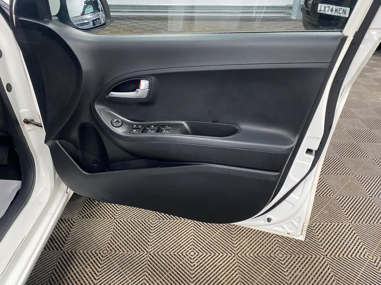 Used Kia Picanto 2015 for sale - 77291458: Photo 35