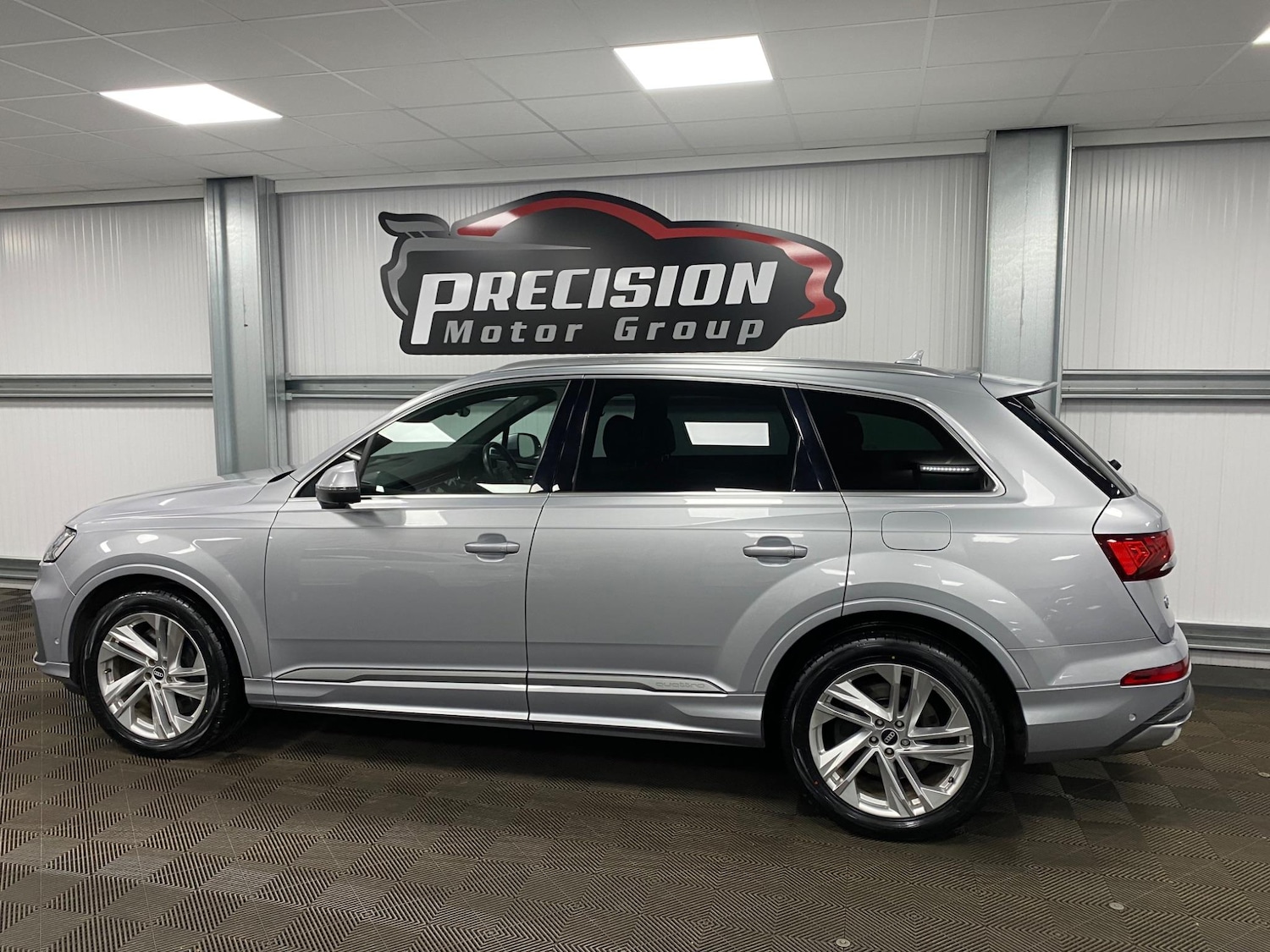 Used Audi Q7 2021 for sale - 76994458: Photo 15
