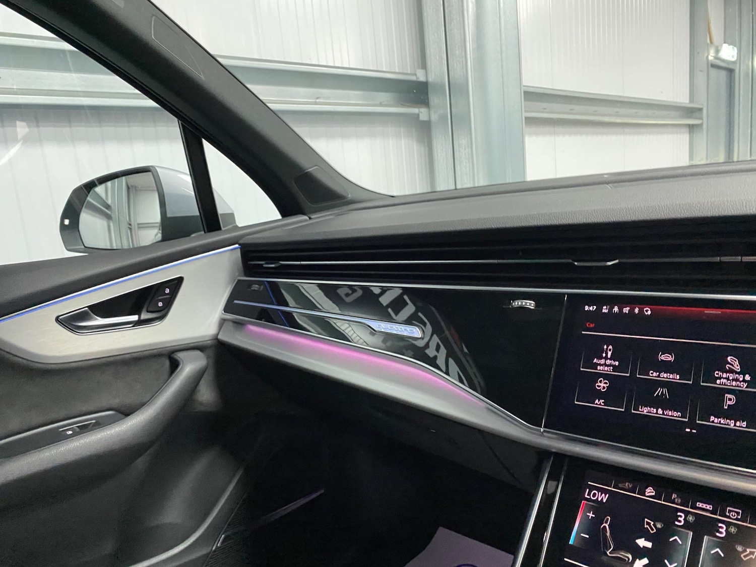 Used Audi Q7 2021 for sale - 76994458: Photo 35