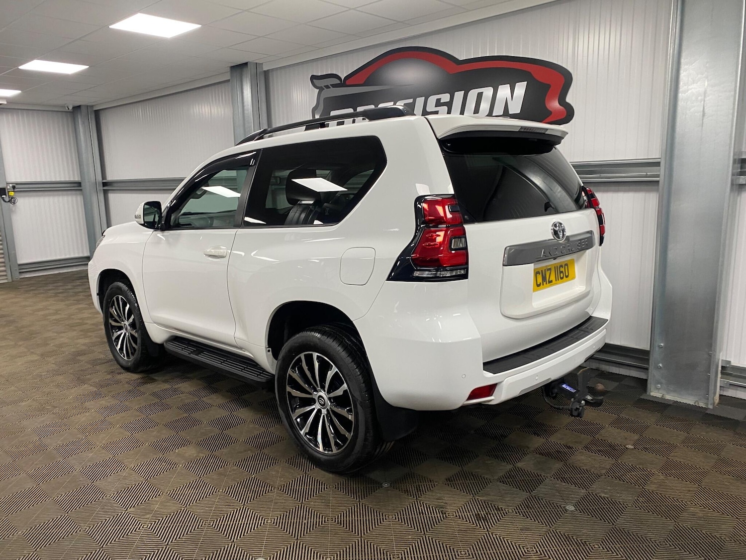 Used Toyota Land Cruiser 2023 for sale - 77040207: Photo 13