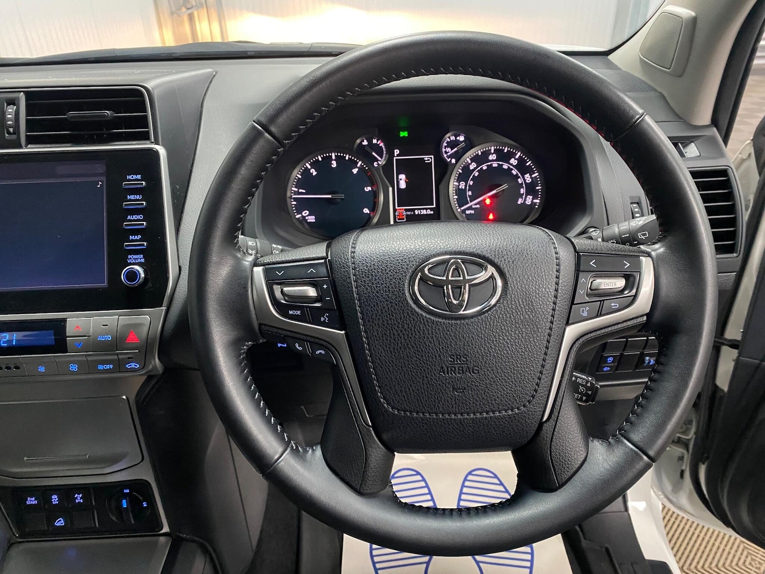 Used Toyota Land Cruiser 2023 for sale - 77040207: Photo 31