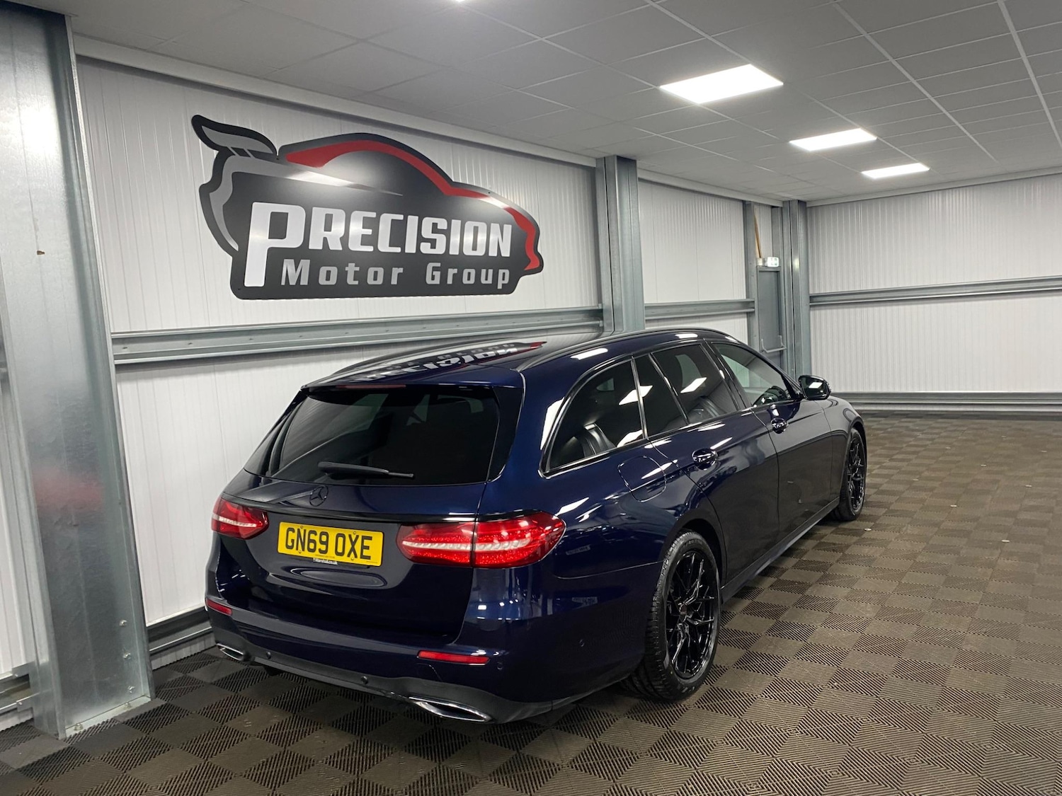 Used Mercedes-Benz E Class 2020 for sale - 76441352: Photo 26