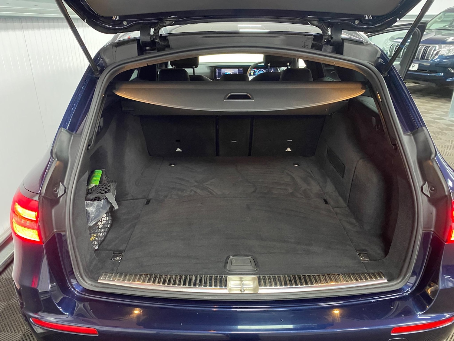 Used Mercedes-Benz E Class 2020 for sale - 76441352: Photo 46