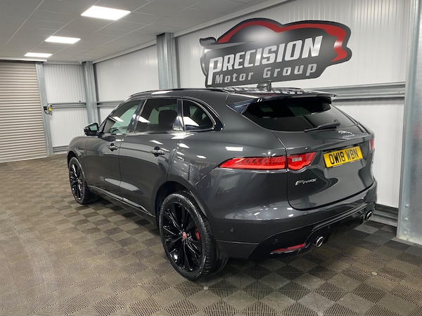 Used Jaguar F-Pace 2018 for sale - 76226480: Photo 14