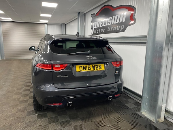 Used Jaguar F-Pace 2018 for sale - 76226480: Photo 20