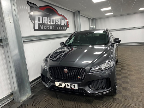 Used Jaguar F-Pace 2018 for sale - 76226480: Photo 6