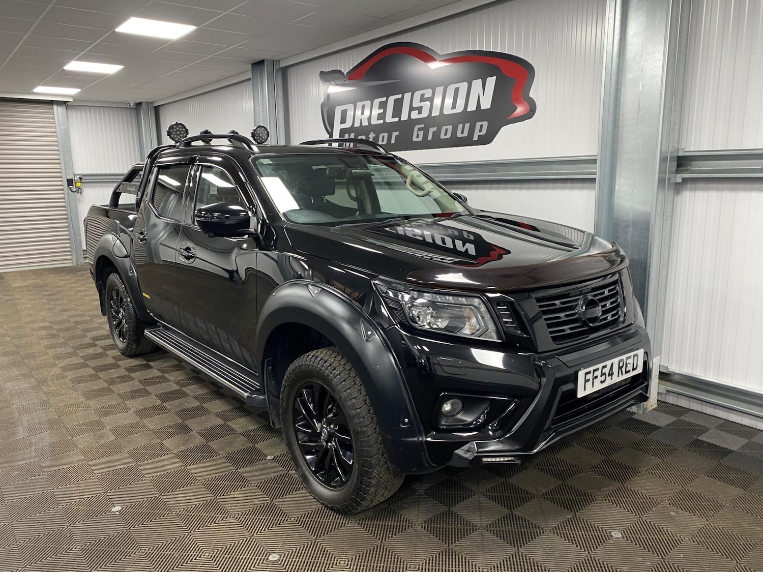 Used Nissan Navara 2019 for sale - 76327093: Photo 1