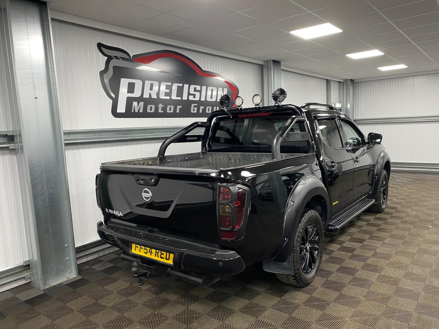 Used Nissan Navara 2019 for sale - 76327093: Photo 30