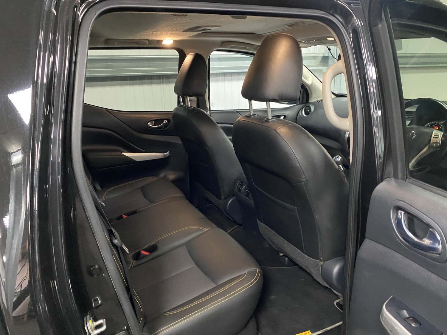 Used Nissan Navara 2019 for sale - 76327093: Photo 39