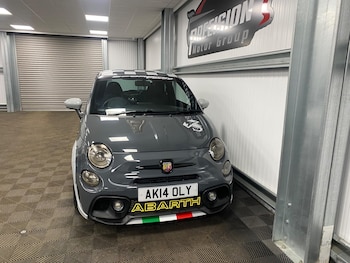 Used Abarth 695 2021 for sale - 77156531: Photo