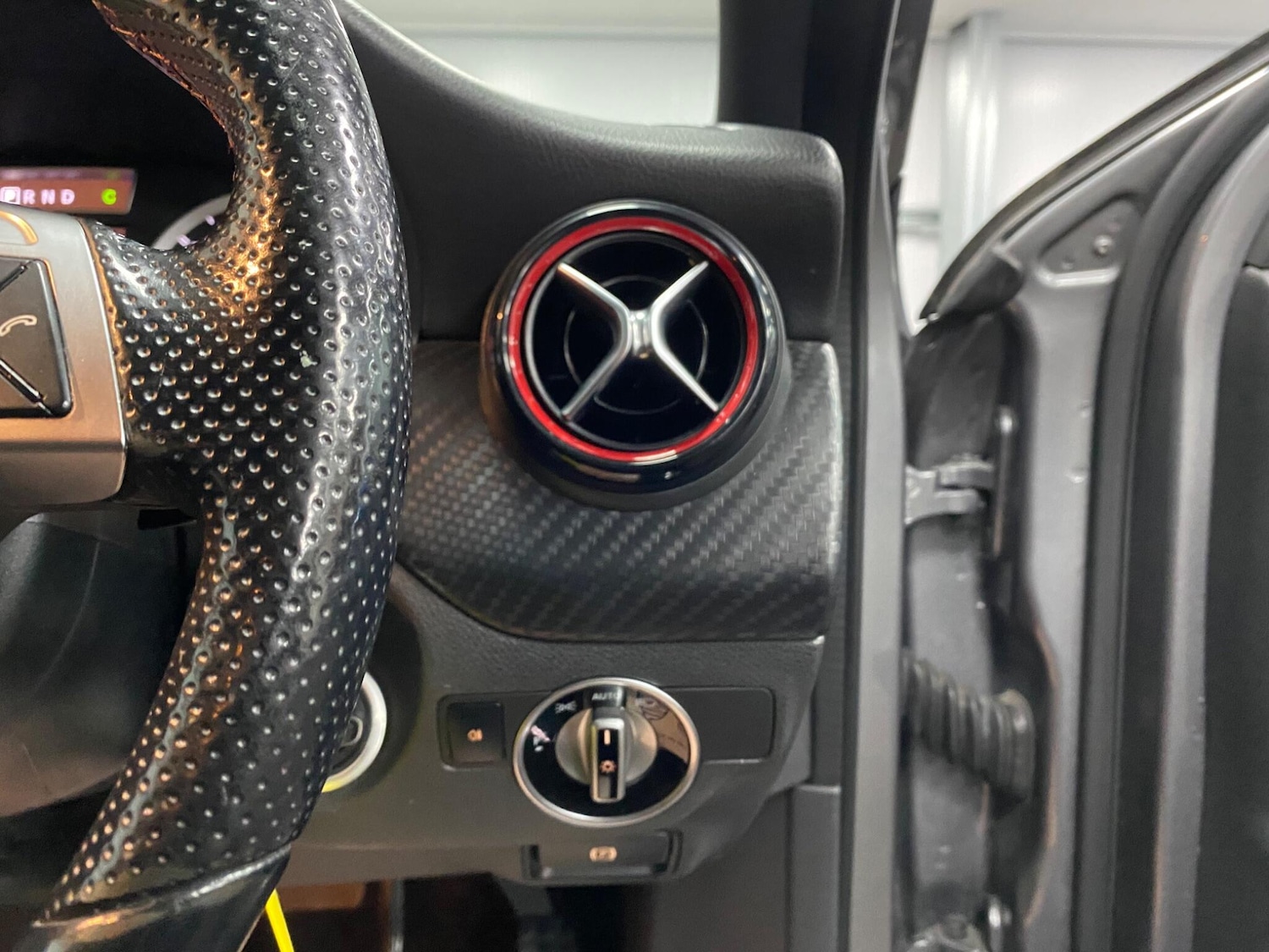 Used Mercedes-Benz A-Class 2013 for sale - 76199751: Photo 40