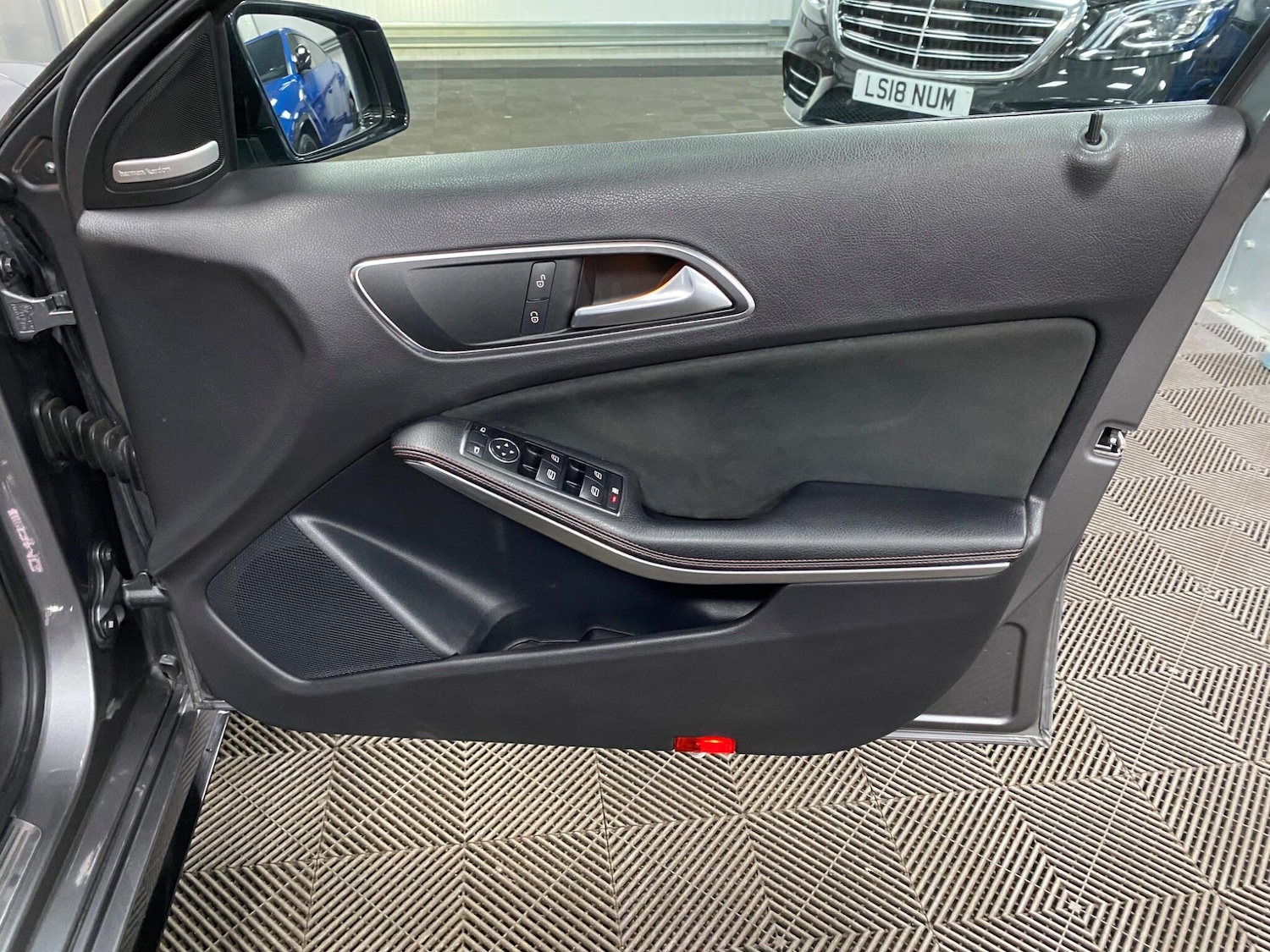 Used Mercedes-Benz A-Class 2013 for sale - 76199751: Photo 45