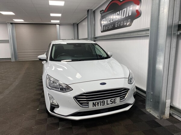 Used Ford Focus 2019 for sale - 76083928: Photo 4