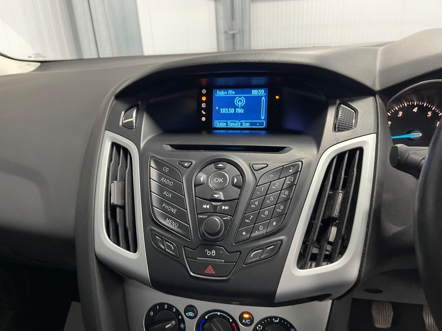 Used Ford Focus for sale - 78115597: Photo 39