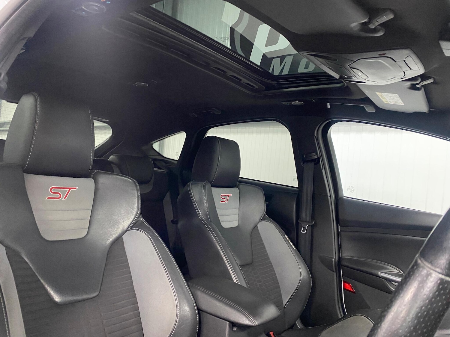 Used Ford Focus 2017 for sale - 76935910: Photo 38