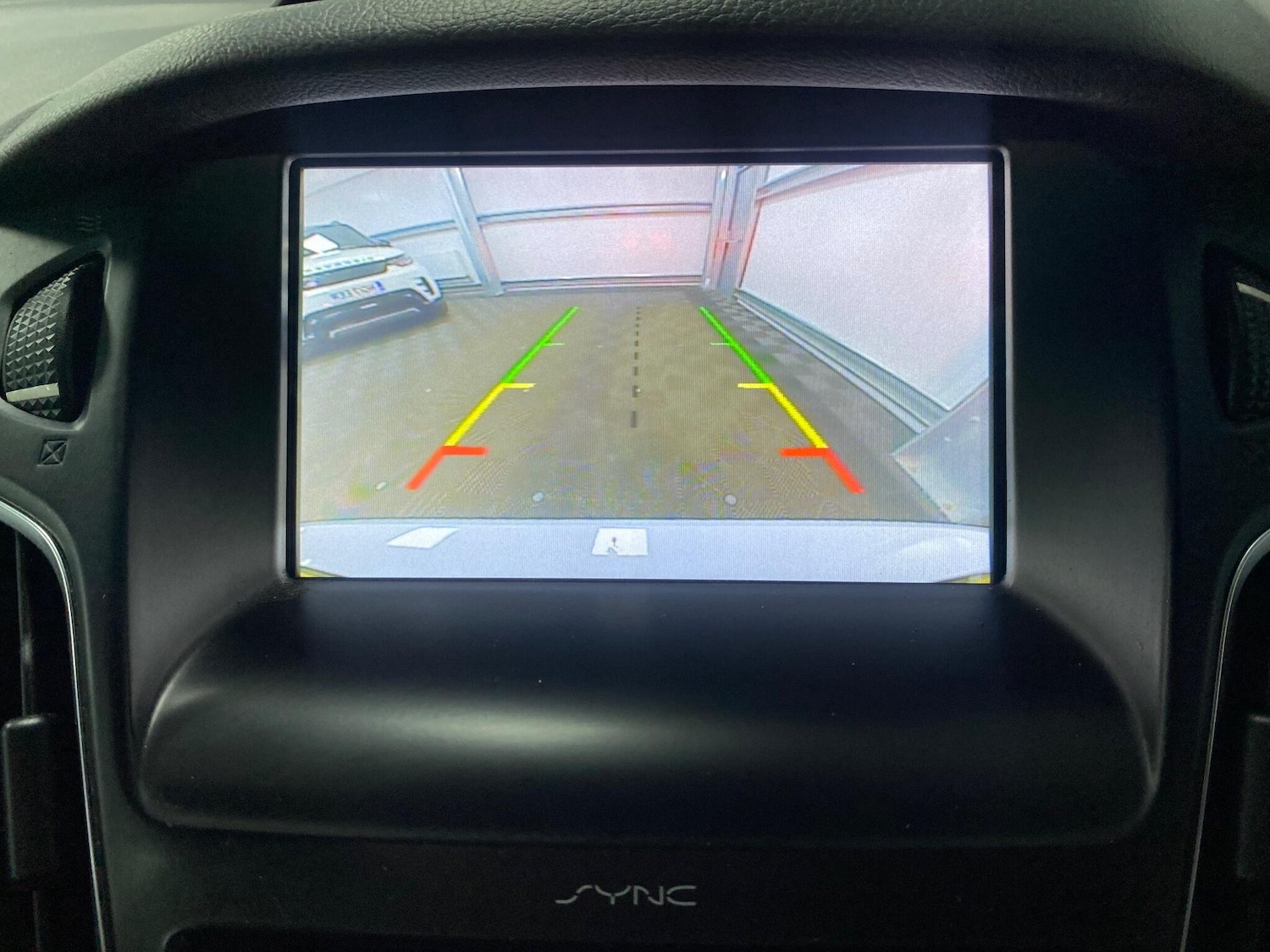 Used Ford Focus 2017 for sale - 76935910: Photo 49