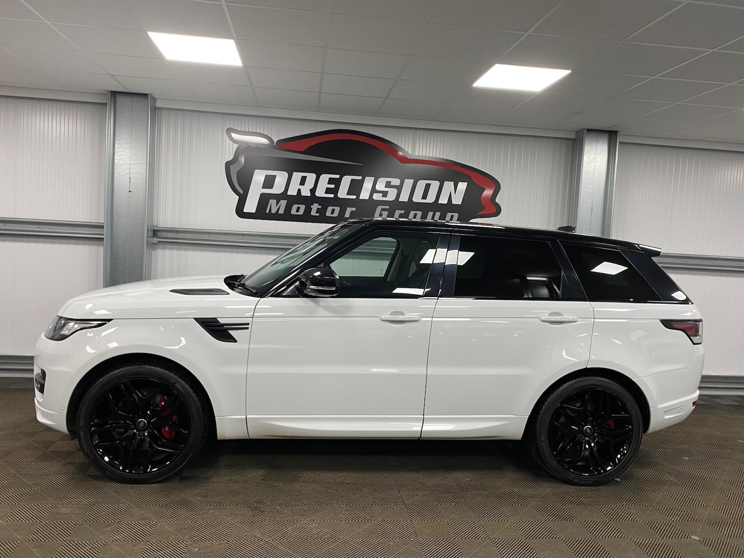 Used Land Rover Range Rover Sport 2017 for sale - 77737867: Photo 17